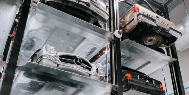 vertical-parking-system-classic-modern-vehicles